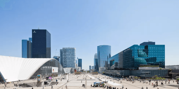 Le parvis de La Défense : un espace d'exception XXL 